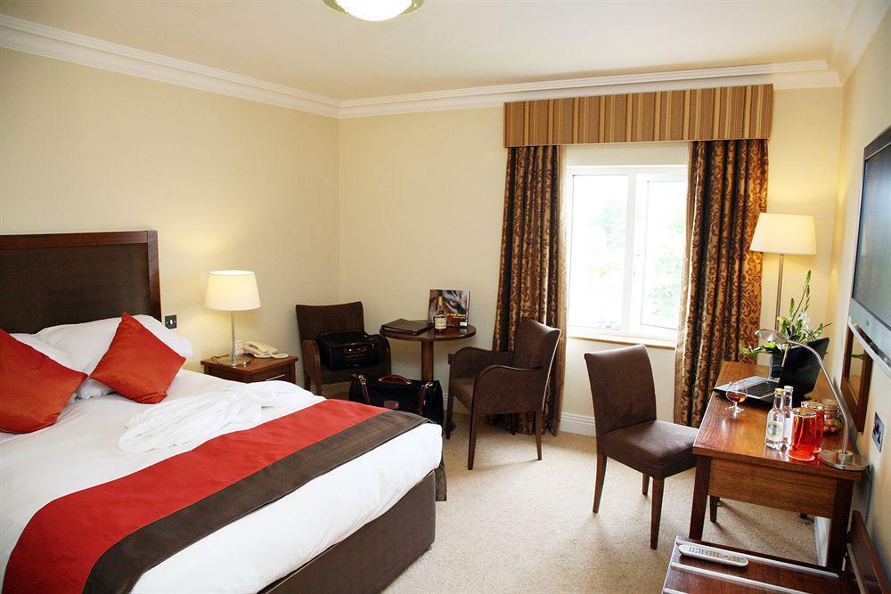 Temple Gate Hotel Ennis Exterior foto